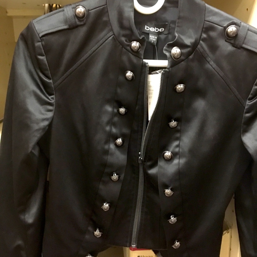 Bebe brand new jacket size 2